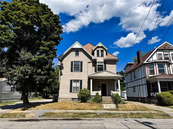 329 Park Ave Unit 1, New Castle, PA 16101