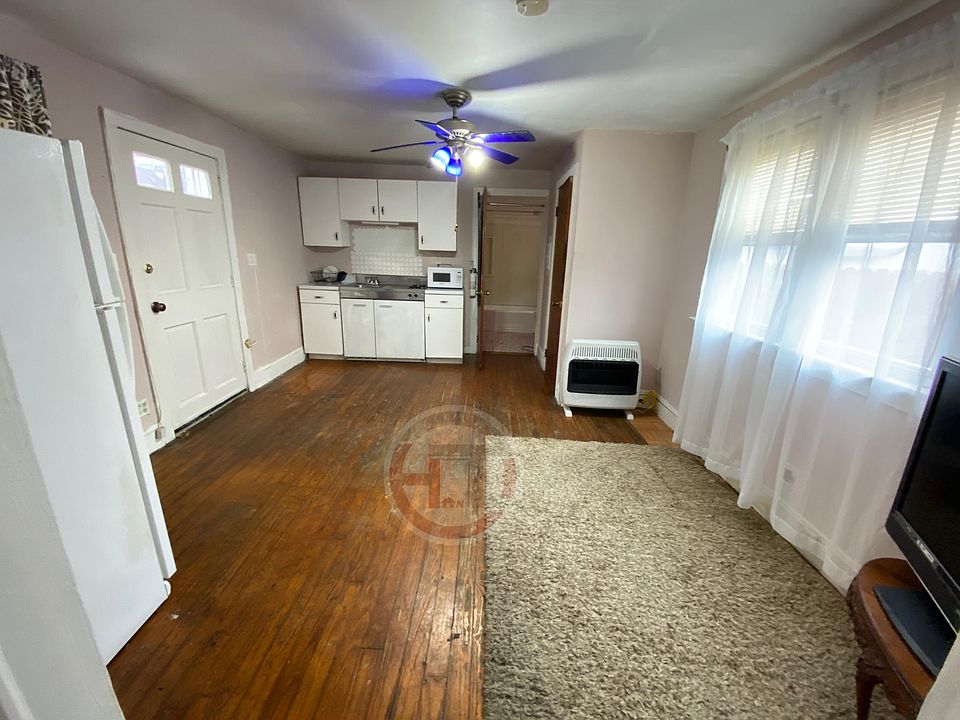 1st image of 97 Hawkins St #1R