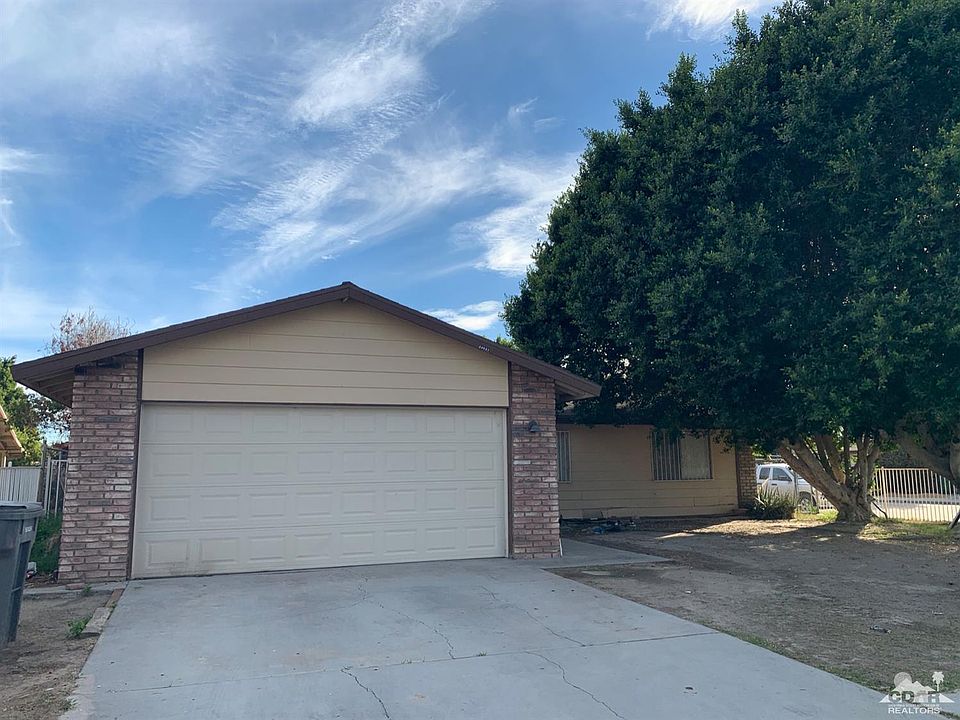 1st image of 84957 Calle Verde