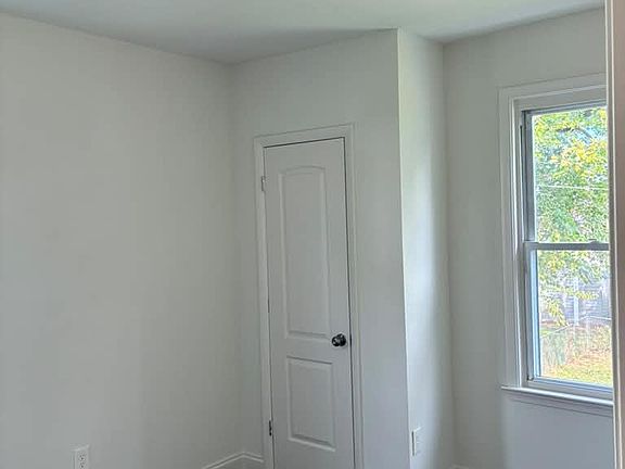 5th image of 5817 Ethelbert Ave