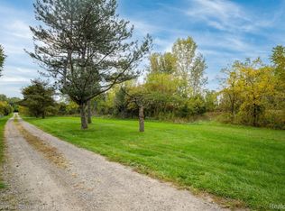 10710 Seven Mile Rd, Northville, MI 48167