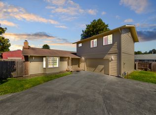 2353 Blue Jay Ct, Eureka, CA 95503