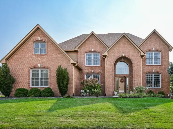 14478 Brookfield Dr, Fishers, IN 46040