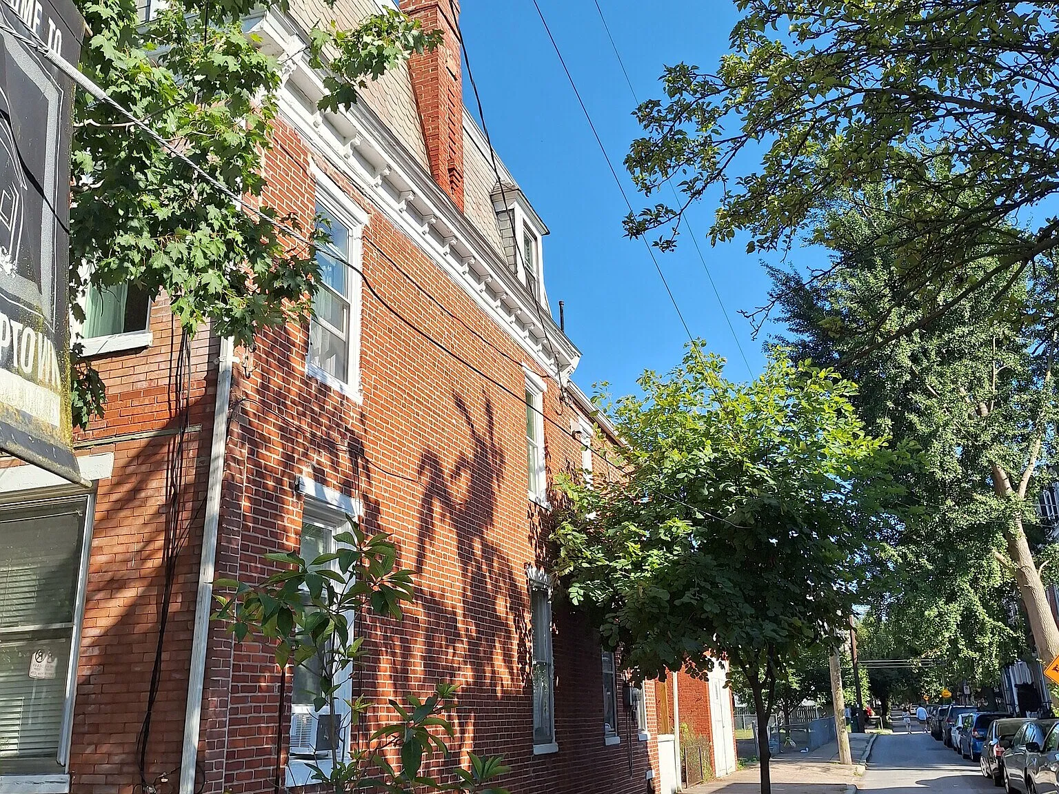 3 bed, 1200 sqft, $1,400 — Photo 3
