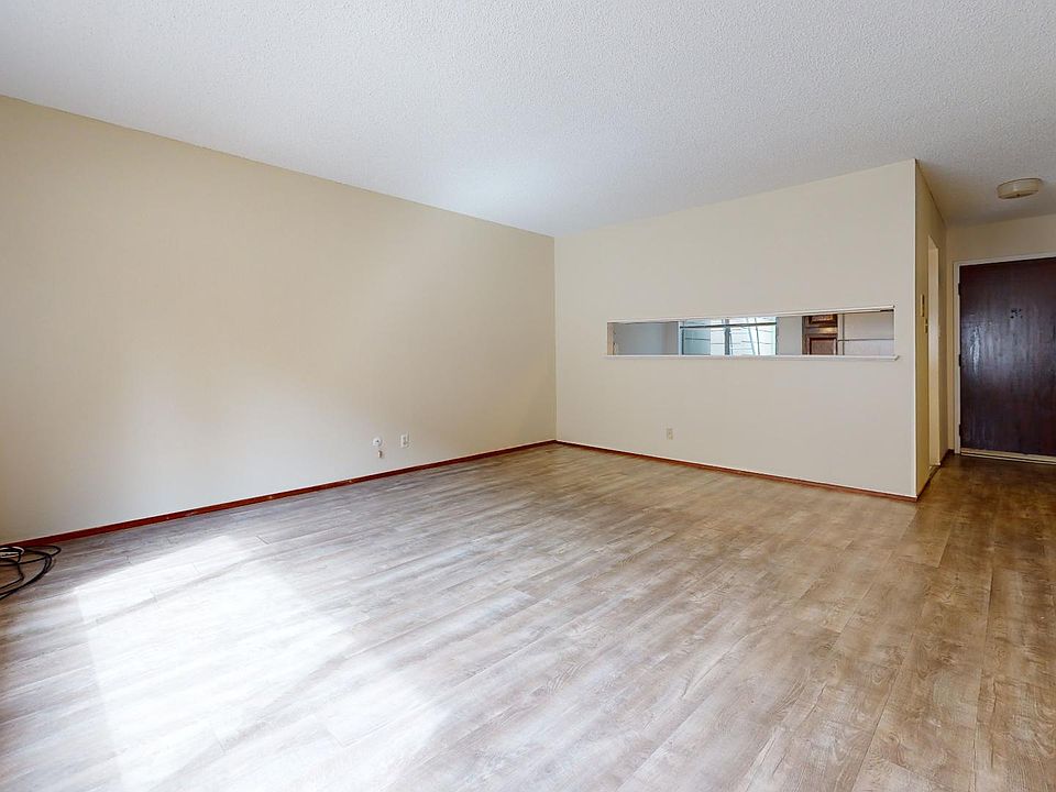 1st image of 1560 Geneva Ave #2
