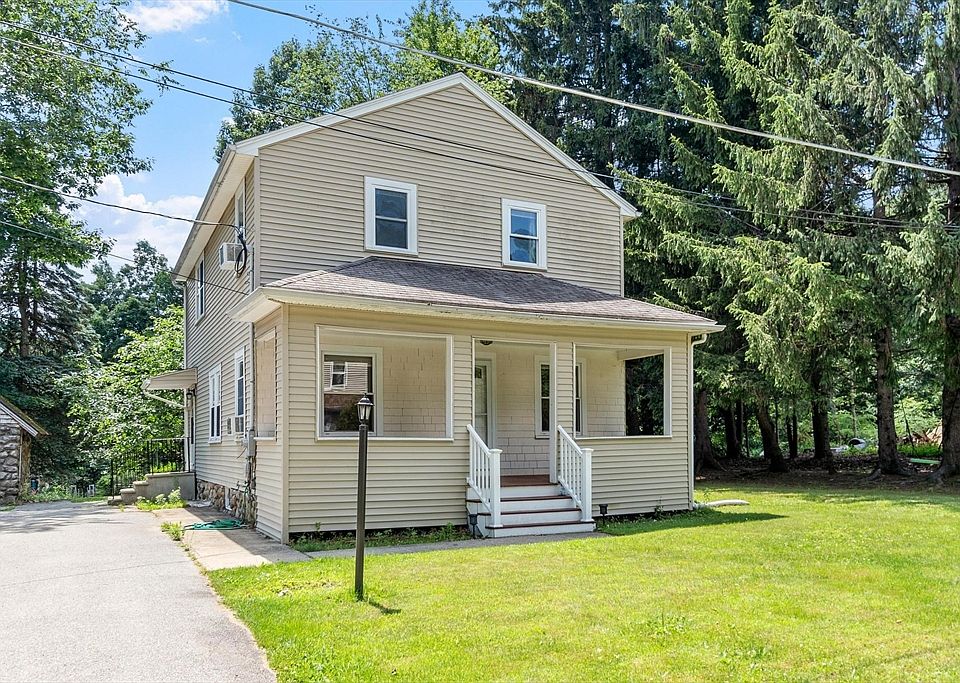 1st image of 10 Birch Ave