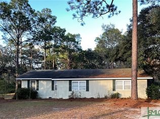 147 Ranch Rd, Bloomingdale, GA 31302