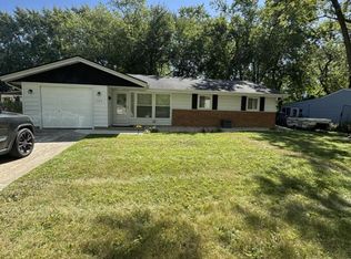 1707 Winthrop Ln, Schaumburg, IL 60193