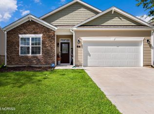 425 Ginger Dr, New Bern, NC 28560