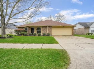 10842 E Idlewood Dr, La Porte, TX 77571