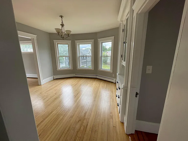 47 Pearl St #2 — Photo 10