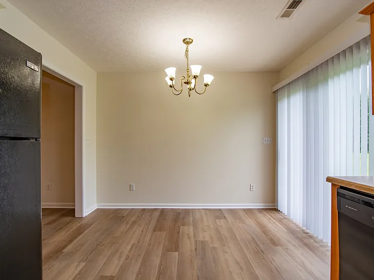 Applewood Ln — Photo 8