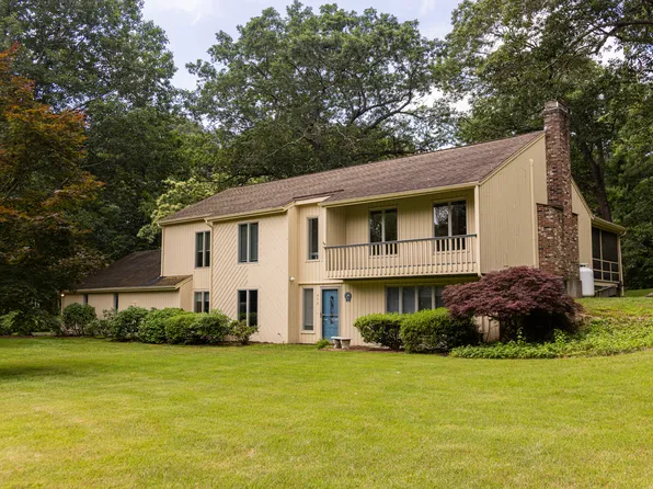 472 Saw Mill Road, Guilford, CT 06437