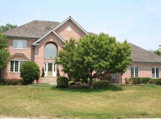 5266 W Meagan Ct, Libertyville, IL 60048