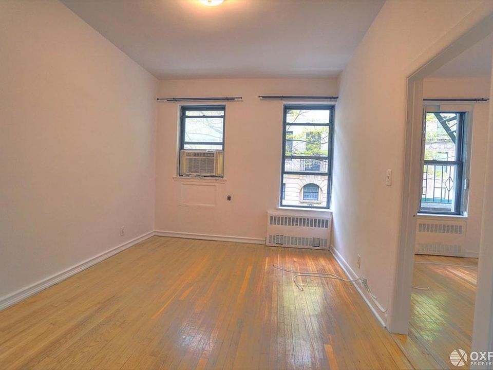 1st image of 205 W 91st St APT 2D