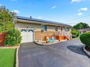 615 Windmill Ave, West Babylon, NY 11704