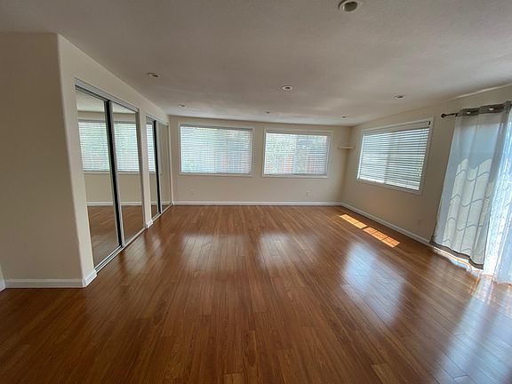 5th image of 3662 Slater Ct