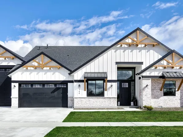 4390 W Strant Dr, Eagle, ID 83616