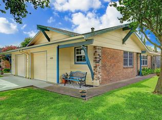 1423 Silverpines Rd, Houston, TX 77062