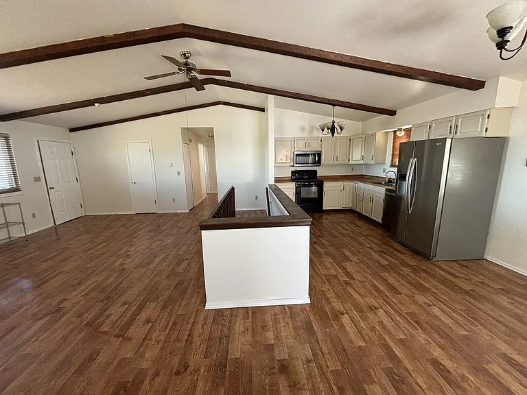 355 Forest Rd — Photo 6