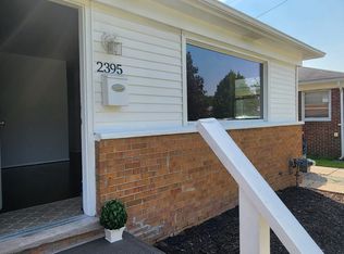 2395 Stieber St, Westland, MI 48186