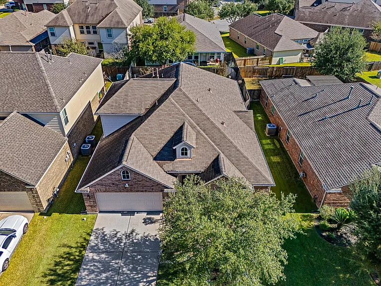 13914 Juniper Bend Ln — Photo 36