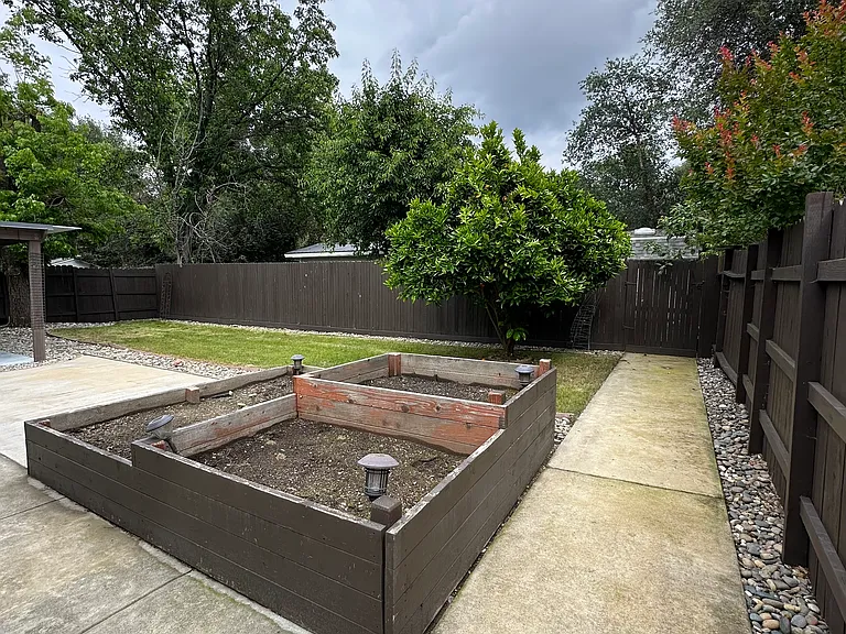 Folsom Auburn Rd — Photo 17