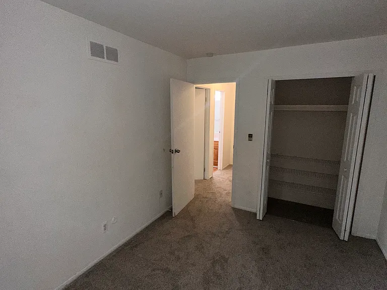 677 Skynob Dr — Photo 15