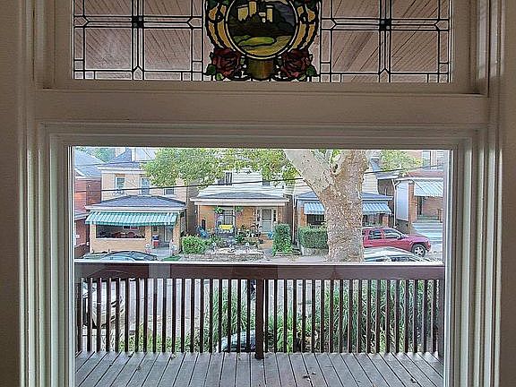 3rd image of 2251 Valera Ave