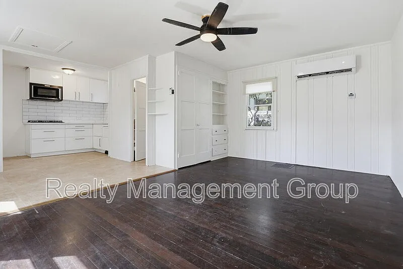 1 bed, 1.0 bath, 675 sqft, $2,900 — Photo 2
