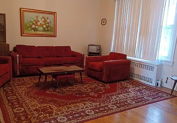 4th image of 7944 Calamus Ave