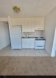 Rented by Metro Park Realty Inc