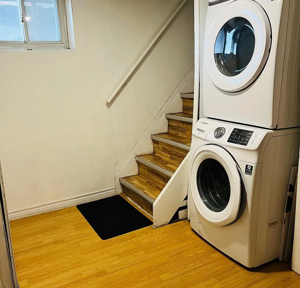 1 bed, $900 — Photo 2