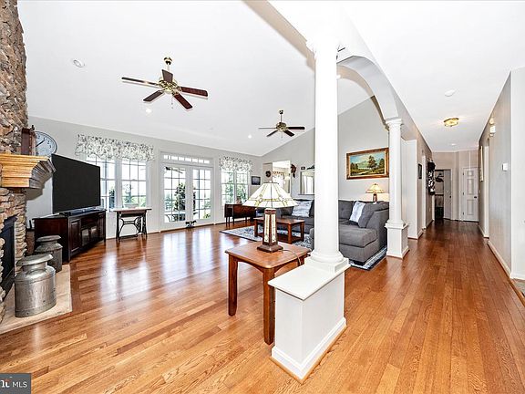 4th image of 4739 Elmer Derr Rd
