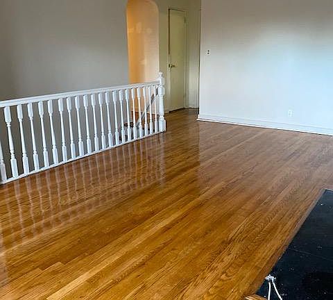 2nd image of 82 Beacon Hill Dr #3