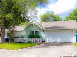 3915 Heritage Hill Dr, San Antonio, TX 78247