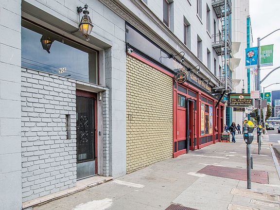 5th image of 906 Howard St APT 401