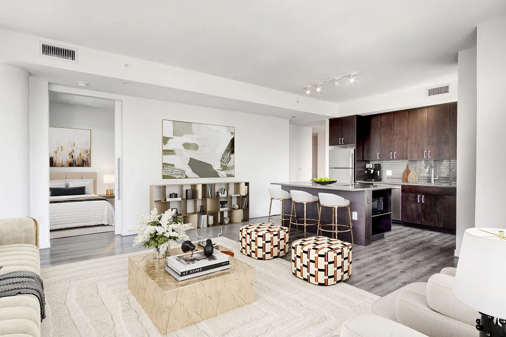 Tenley View Apartments — Photo 3