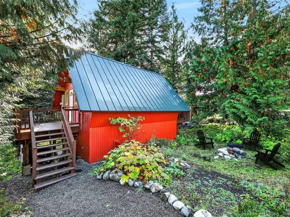 210 Chamonix Place, Snoqualmie Pass, WA 98068