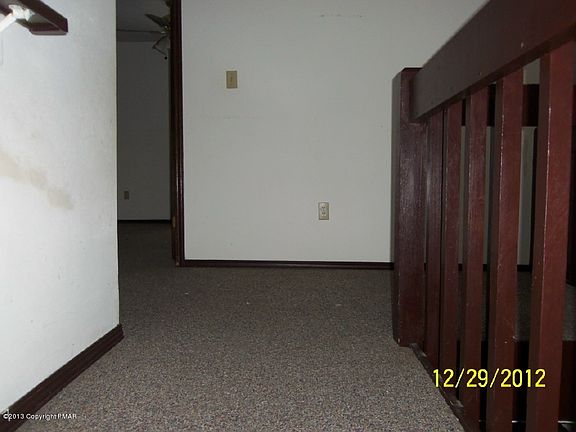 5th image of 236 Sunnyside Dr