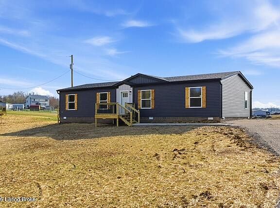 2nd image of 4444 Woodland Rd