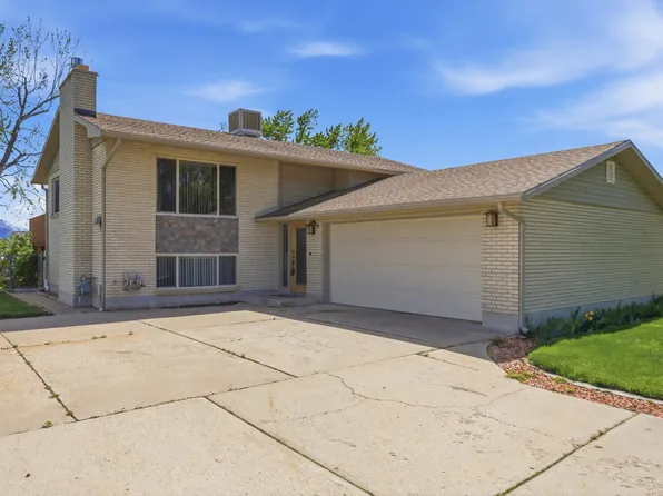 5396 S 4700 W, Hooper, UT 84315