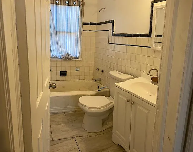 3 bed, 1000 sqft, $1,350 — Photo 4