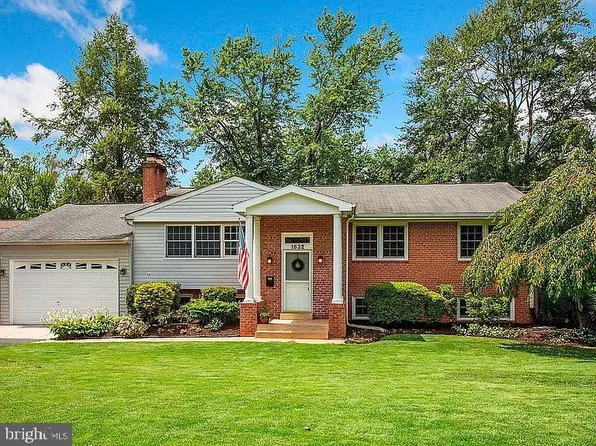 1632 Morrill Ct, McLean, VA 22101