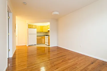 Rented by SubHut Realty USA, Inc.