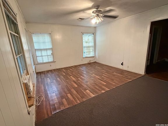 3rd image of 1731 Steves Ave
