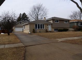 212 S Princeton Ave, Itasca, IL 60143