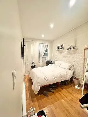 Rented by Oxford Property Group | media 9