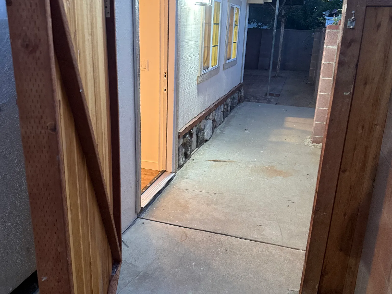 Orion Ave, Van Nuys — Photo 4