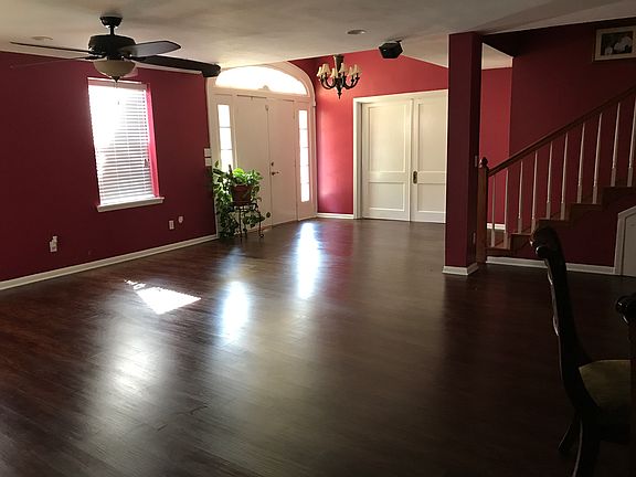 Front Living/Dining area